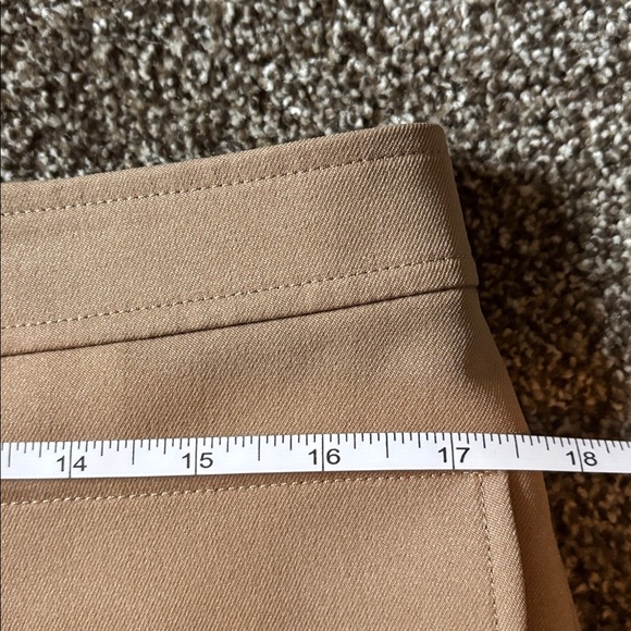 Theory beige mini military skirt - Picture 7 of 10